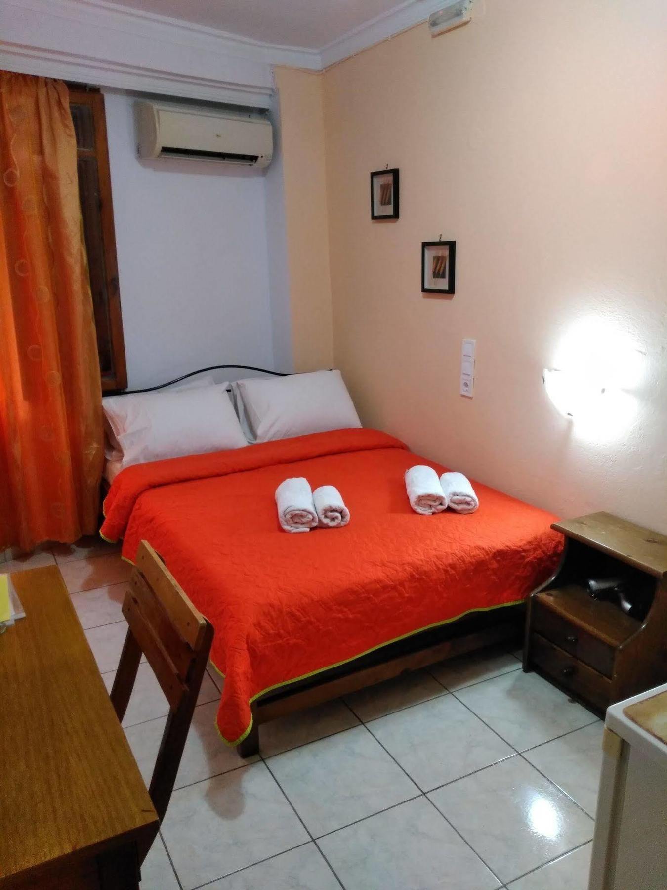 Smaragdi Apartment Chania  Bagian luar foto
